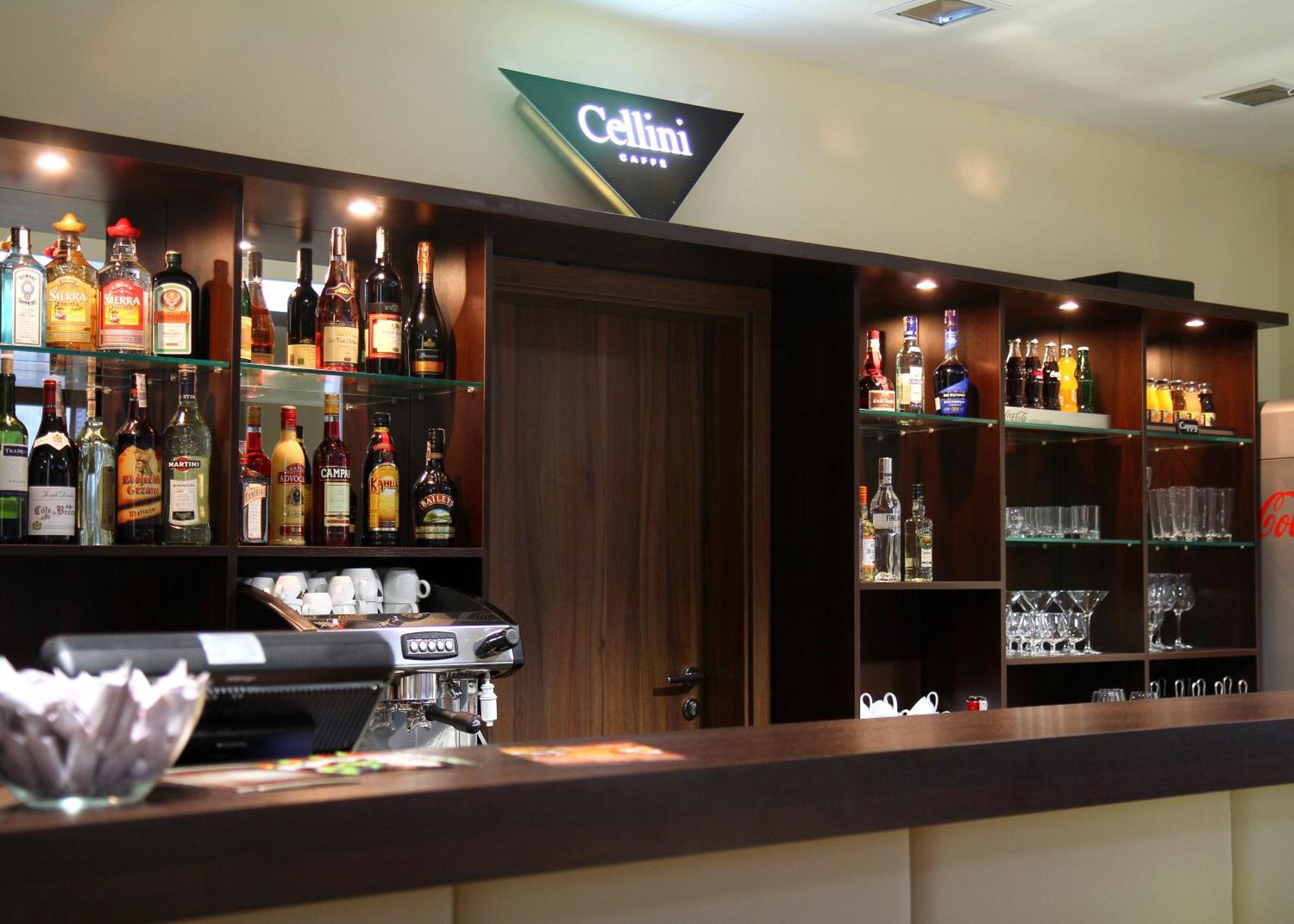 Hotel Aviator Kielce "Business Hotel Medical & Spa" 外观 照片