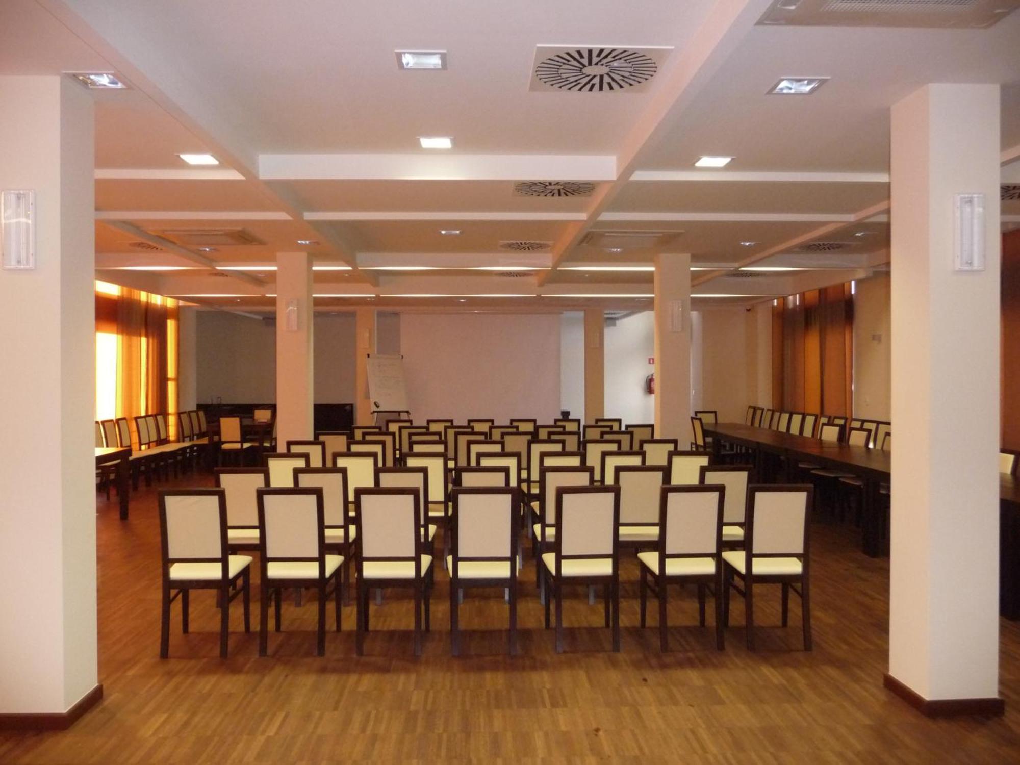 Hotel Aviator Kielce "Business Hotel Medical & Spa" 外观 照片