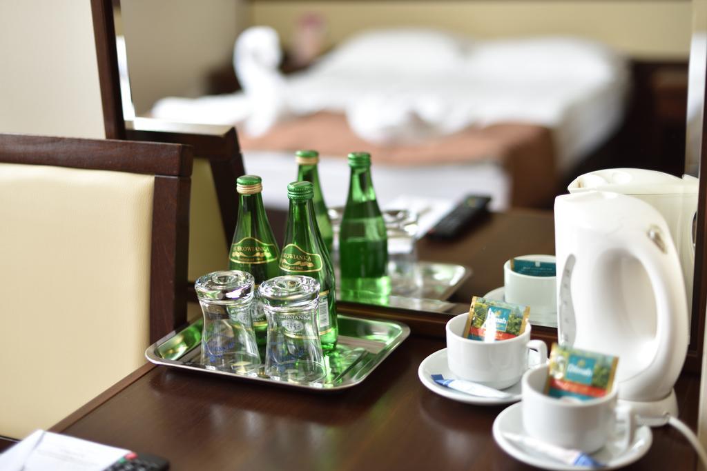 Hotel Aviator Kielce "Business Hotel Medical & Spa" 外观 照片